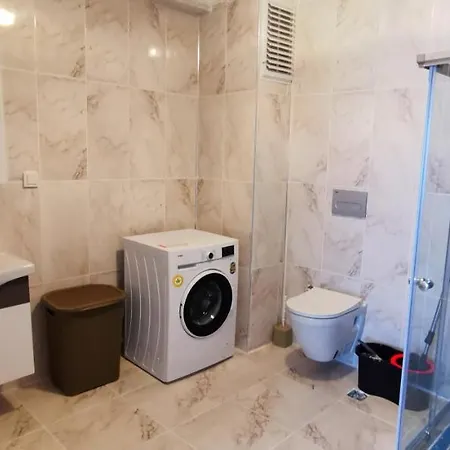 Apartment C1b09 شقة غرفتان وصالة بإطلالة جميلة بالقرب من الشاطئ Yalova (Yalova)